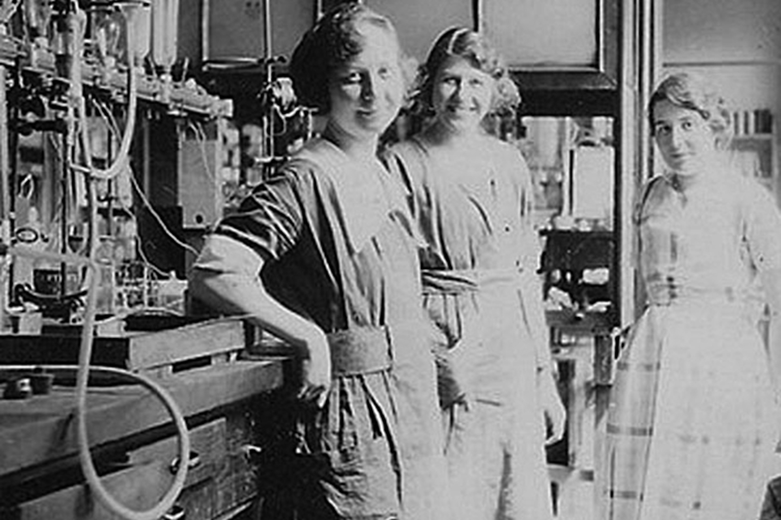 Dorothy Brophy Hall in the GE Research Laboratory in the 1920s.