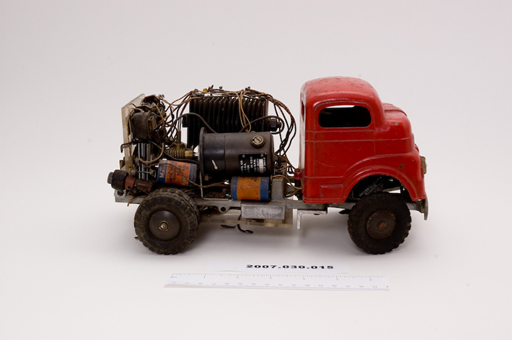 Claude Shannon's toy truck